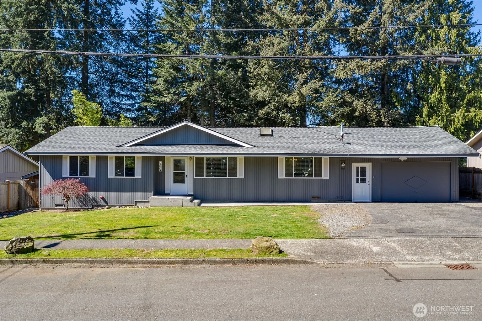 14225 104th Avenue NE photo 1
