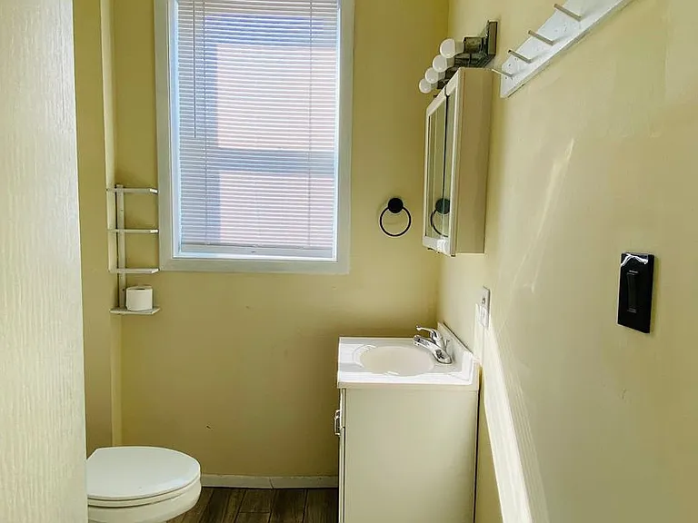 1529 W. Cary St. — Photo 15