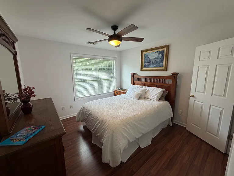 1927 Longmont Dr — Photo 14