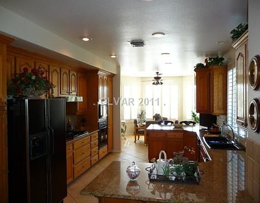 5th image of 7905 Painted Sunset Dr
