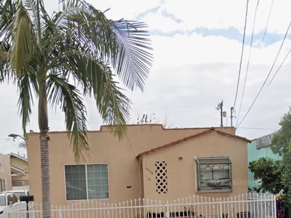 1034 Ronan Ave