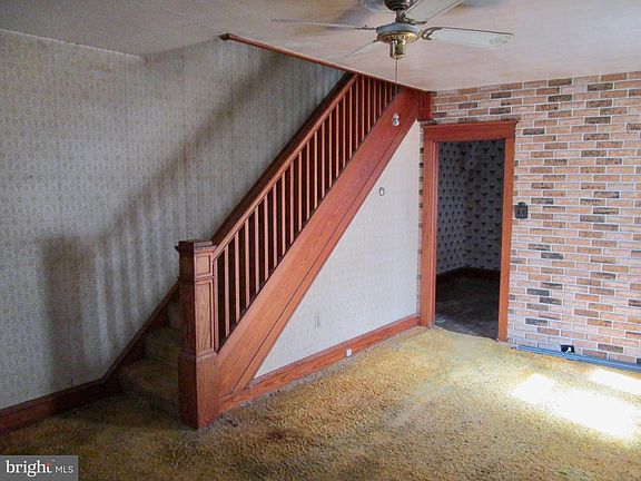 2nd image of 431 Raymond St