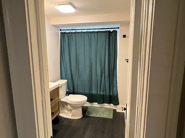 2617 Euclid Heights Blvd #7 — Photo 7