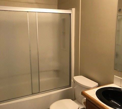 5th image of 141 Valley Forge Cir