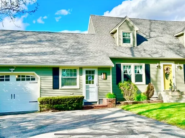 92 Fox Ave, Dracut, MA 01826