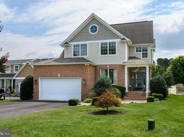 1717 Harbor Dr, Chester, MD 21619