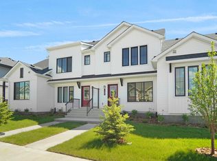 1301 Keswick Dr SW, Edmonton, AB T6W 4T4