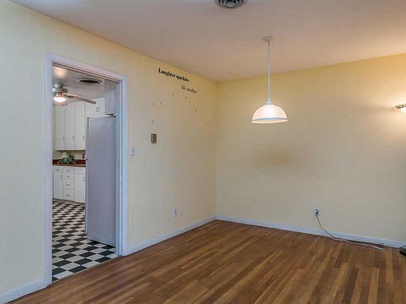 5th image of 1616 Lawson Ln