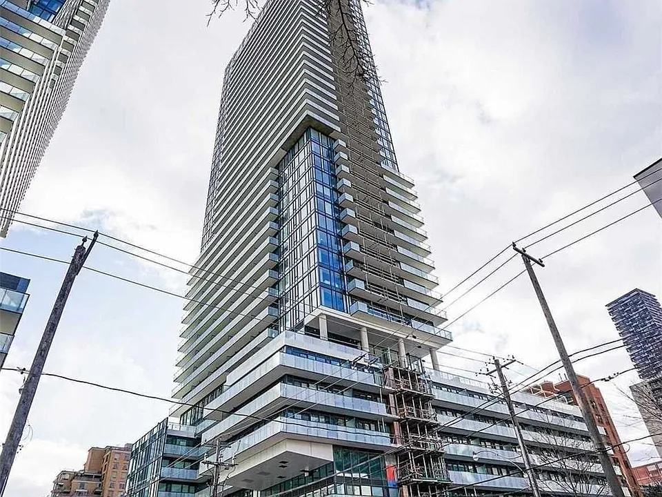 161 Roehampton Ave #2604