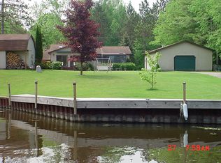 329 E Richmond Dr, Hope, MI 48628