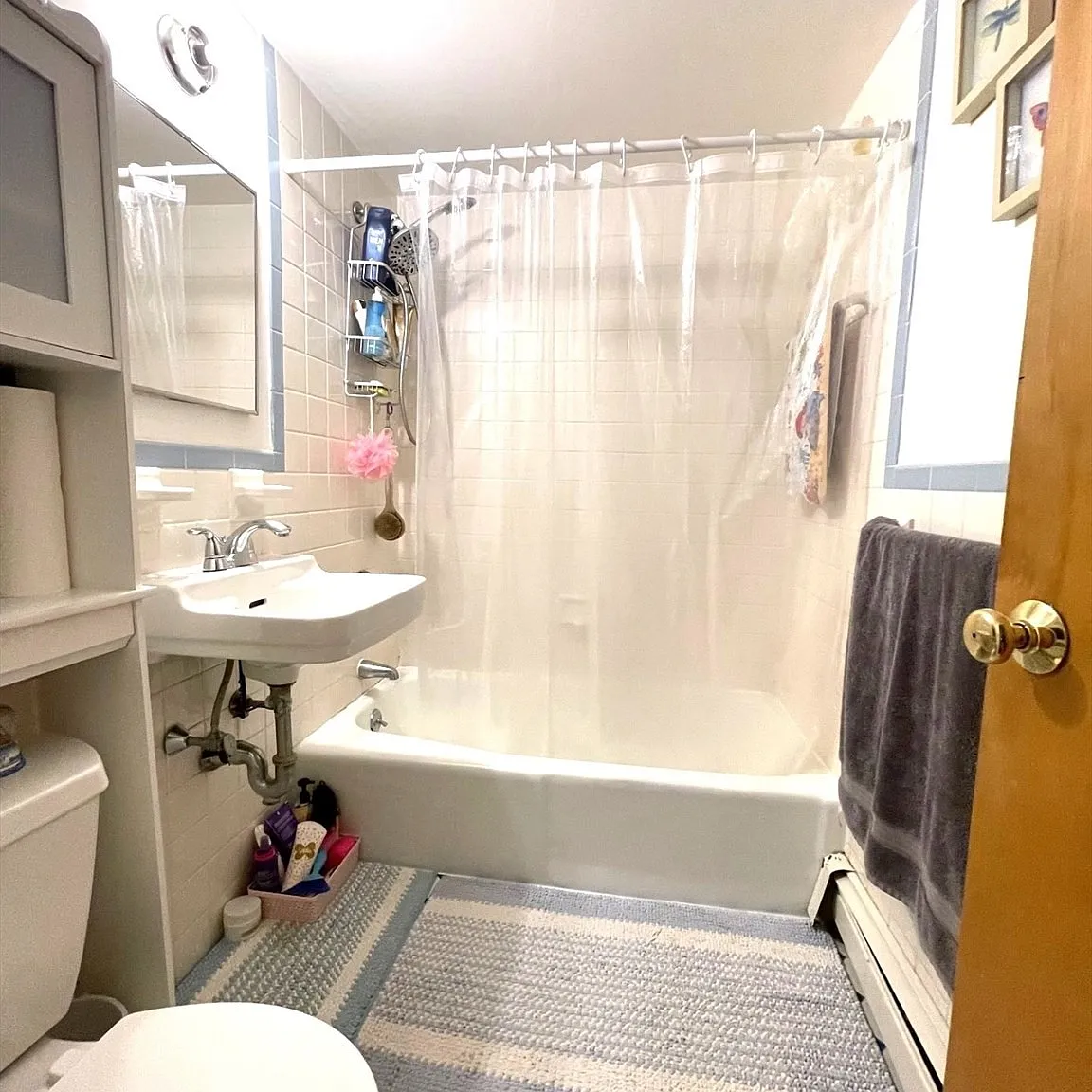 1 bed, 1.0 bath, 700 sqft, $2,100 — Photo 3