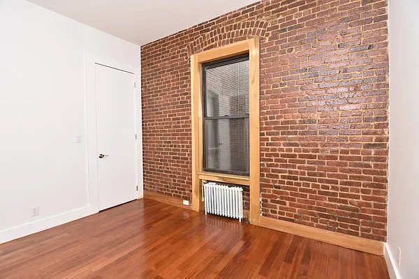 Rented by Bohemia Realty Group | media 11