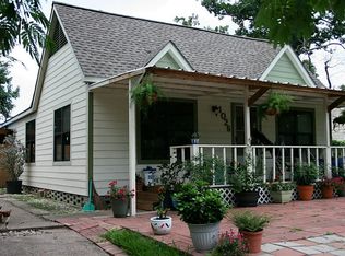 1026 W Lewis St, Conroe, TX 77301