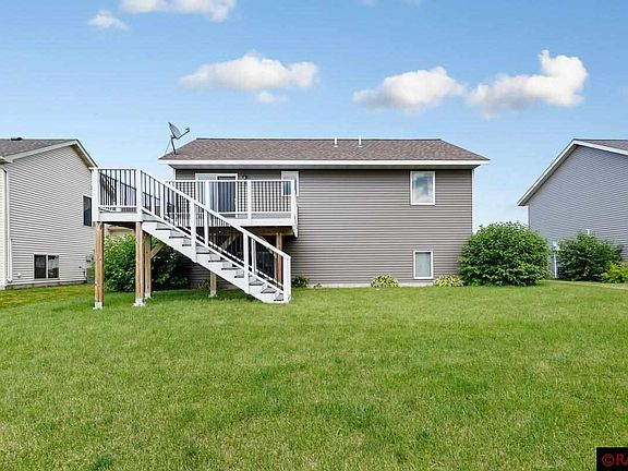 5th image of 112 Pinehurst Dr