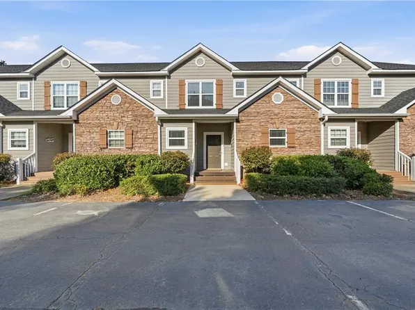 549 Old Phoenix Rd #104, Eatonton, GA 31024