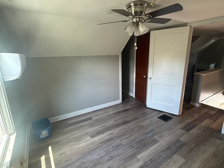 707 N William St #B — Photo 18