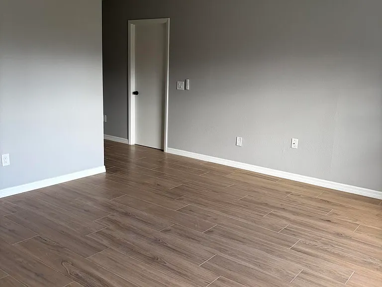 1136 Minnet Ct NE — Photo 26