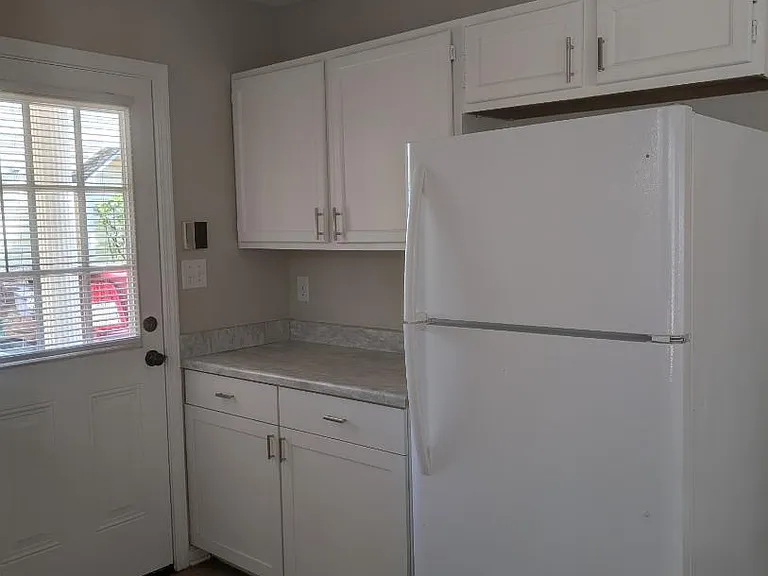 6319 Richfield Ln — Photo 6