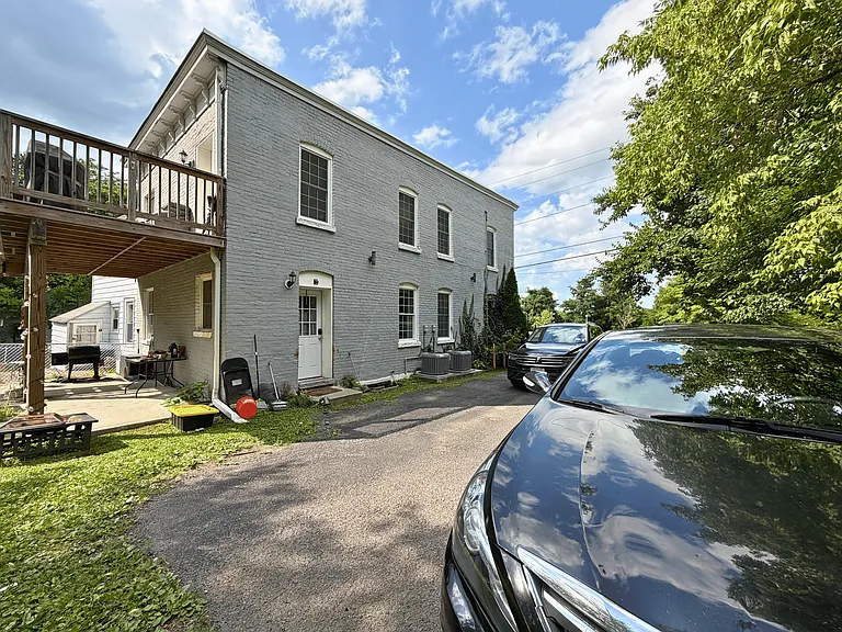 274 Walsh Ave #1 — Photo 16