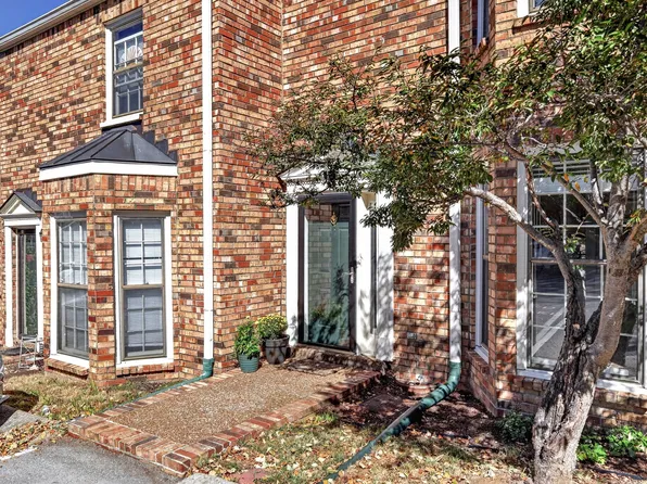 135 Matthew Ln, Nashville, TN 37215