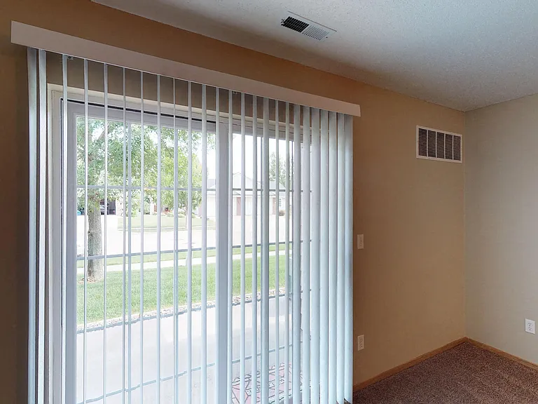 Oakmont Estates — Photo 77