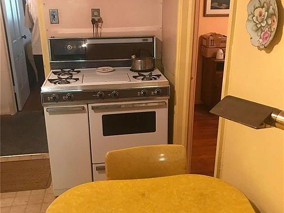 5th image of 2733 San Jose Dr