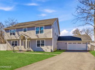 232 Woodcrest Road, Oakhurst, NJ 07755