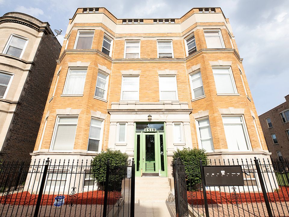 1st image of 4519 S Calumet Ave #G
