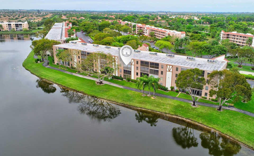 1st image of 7300 Amberly Ln APT 305
