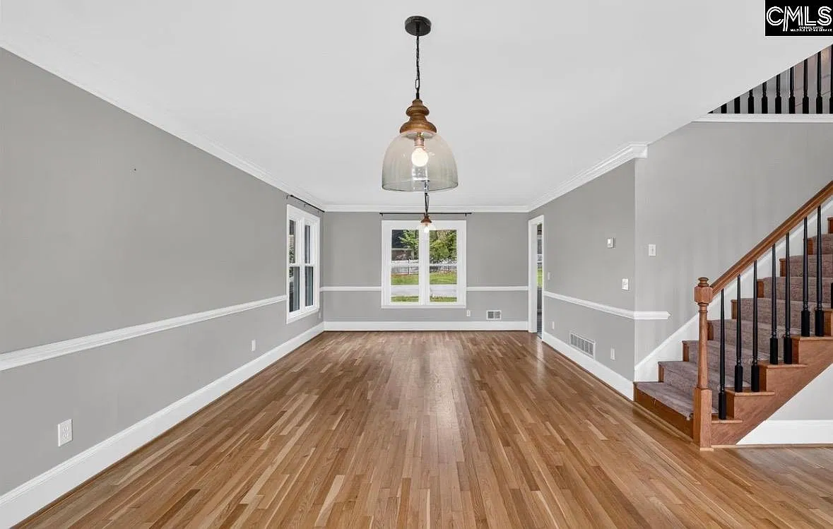 4 bed, 2384 sqft, $2,600 — Photo 4