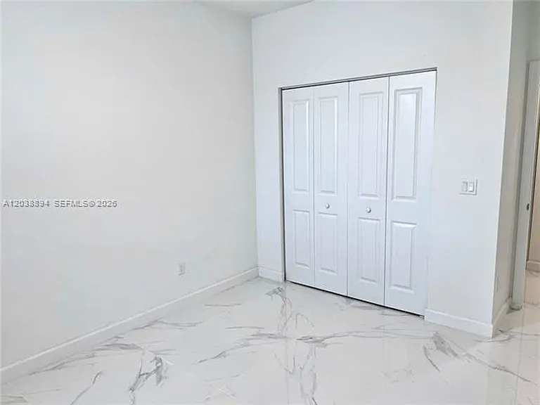 15925 SW 2nd Pl #Townhouse 15925 — Photo 15