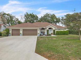 488 Henley Dr, Naples, FL 34104