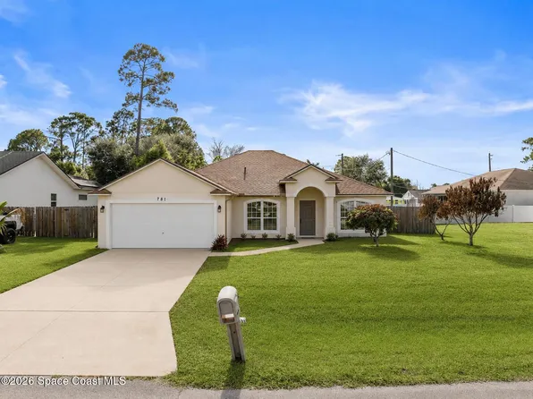 781 Dinner St NE, Palm Bay, FL 32907