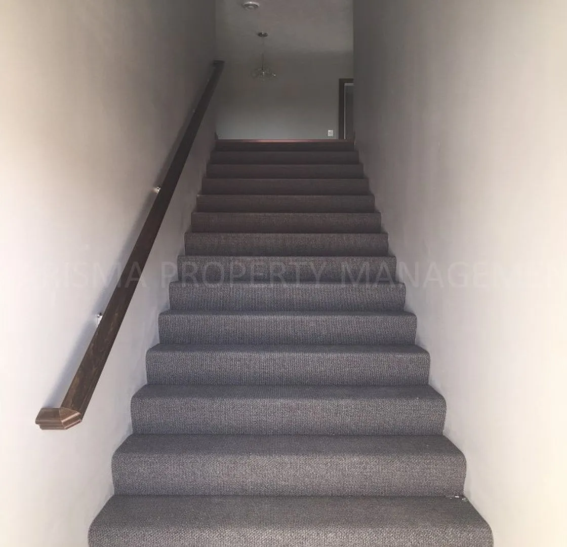 Parkside Townhomes — Photo 4