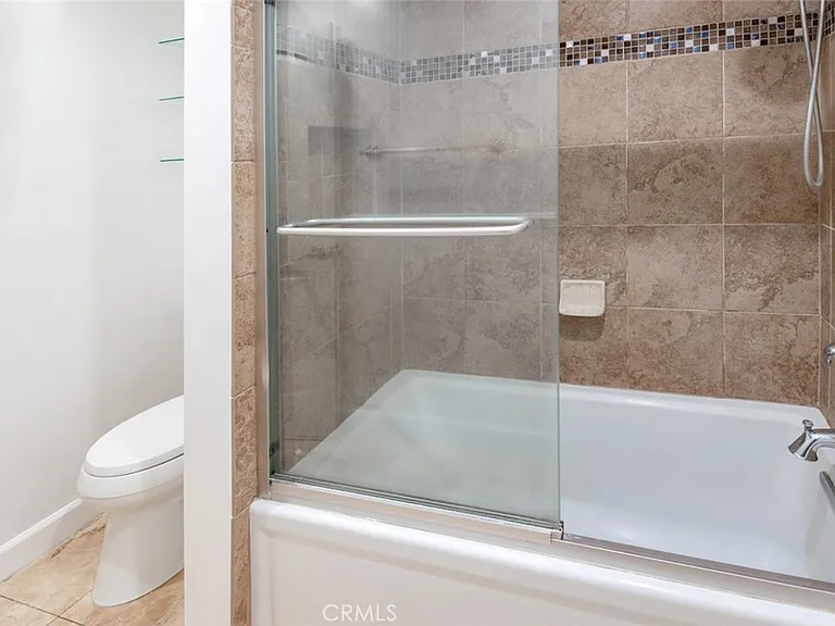 770 W Imperial Ave — Photo 15
