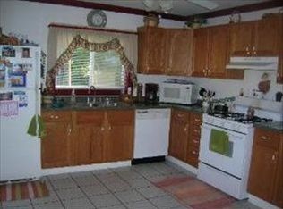 8619 W Sunset Dr, Wonder Lake, IL 60097
