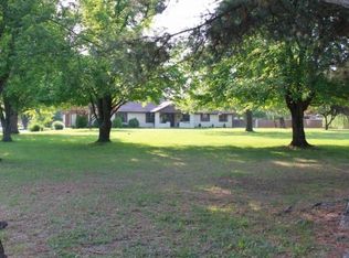 718 N 46th Ave, Fayetteville, AR 72704