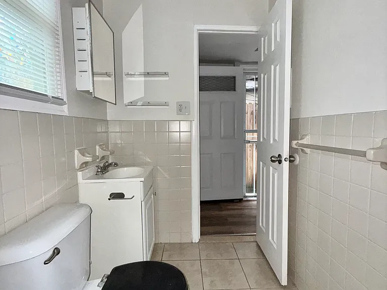 608 Tasker St #1 — Photo 19
