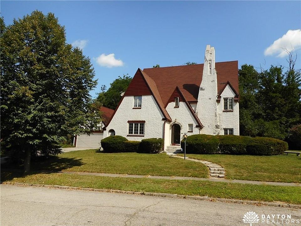 1st image of 1575 Campus Dr