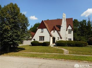 1575 Campus Dr, Dayton, OH 45406