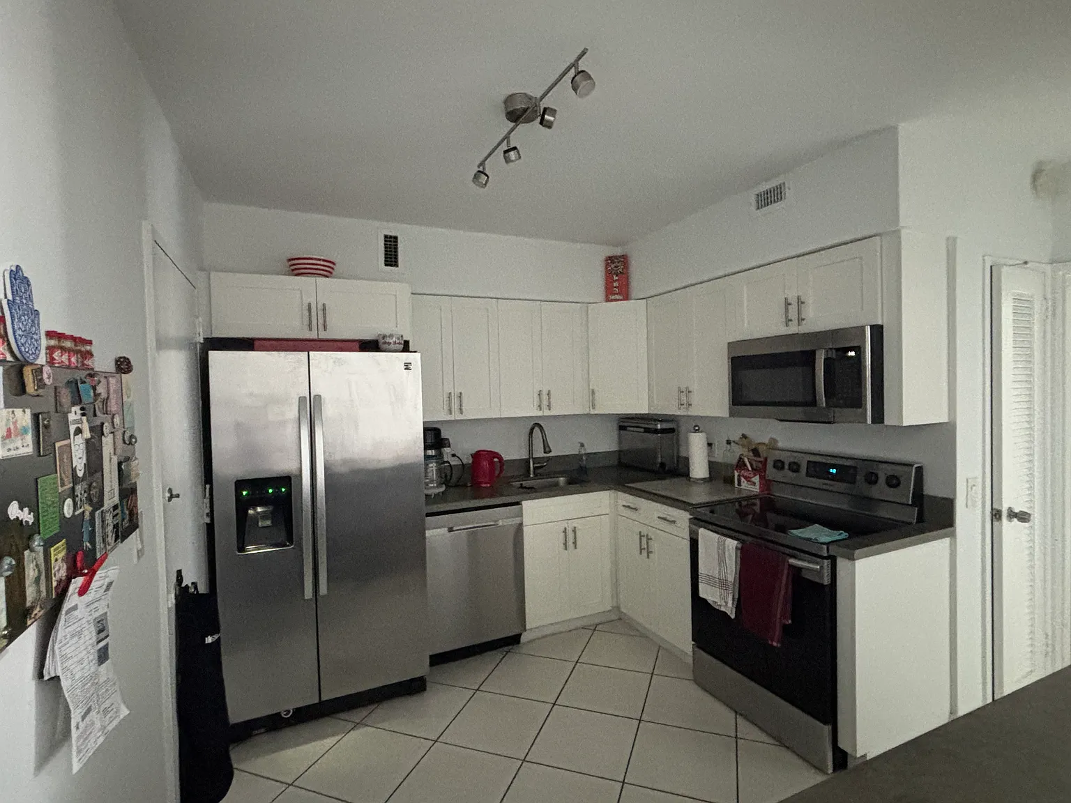 2 bed, 1030 sqft, $3,650 — Photo 4