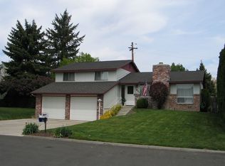 311 Suntides Blvd, Yakima, WA 98908