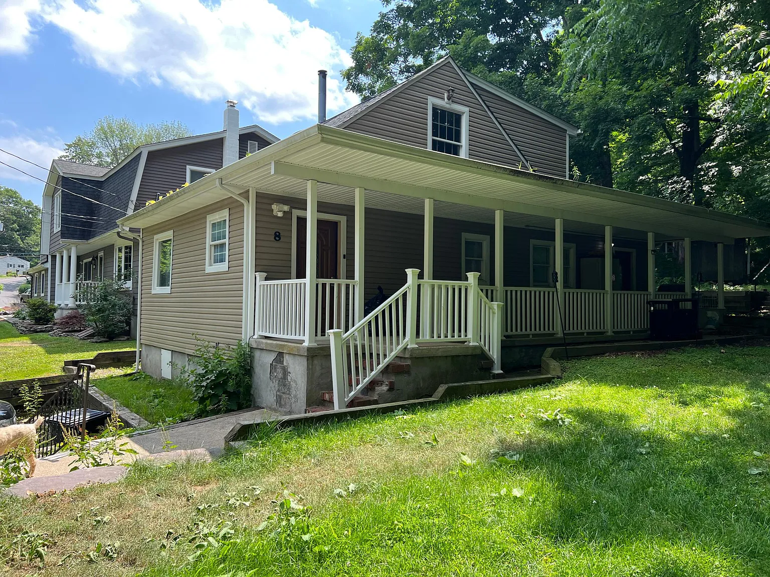 8 Pool Dr photo 1