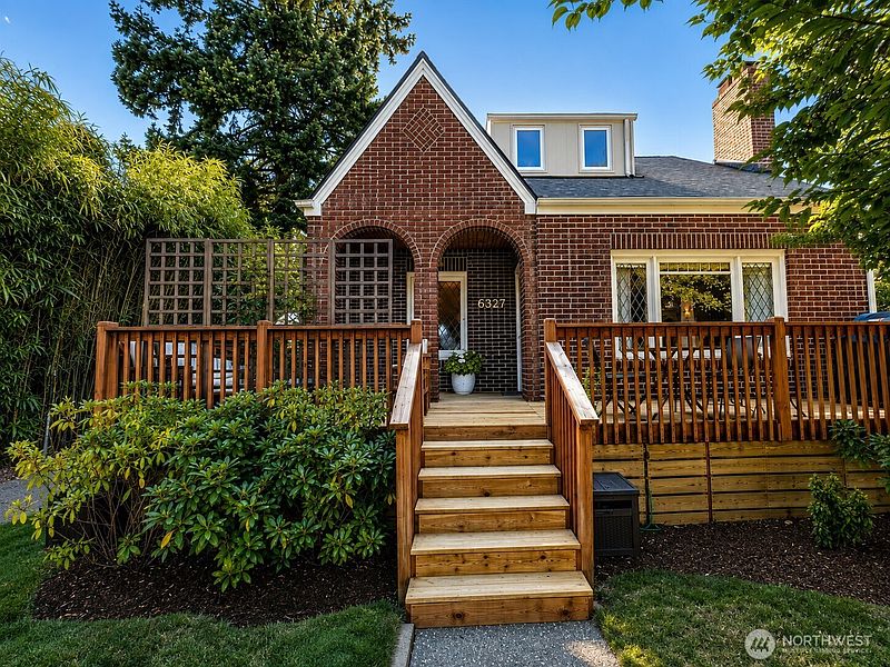 2nd image of 6327 34th Avenue SW