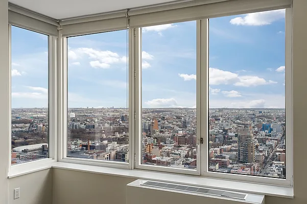 Rented by Clinton Management | media 22