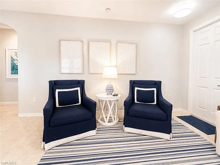 1367 Artesia Dr E #302 — Photo 5