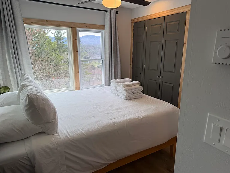 220 Mountainside Dr #402 — Photo 7