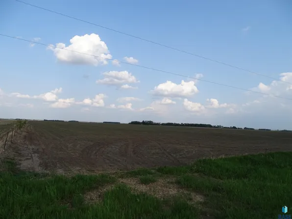 28252 448th Ave, Marion, SD 57043