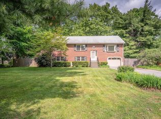 18 Fred St, Burlington, MA 01803