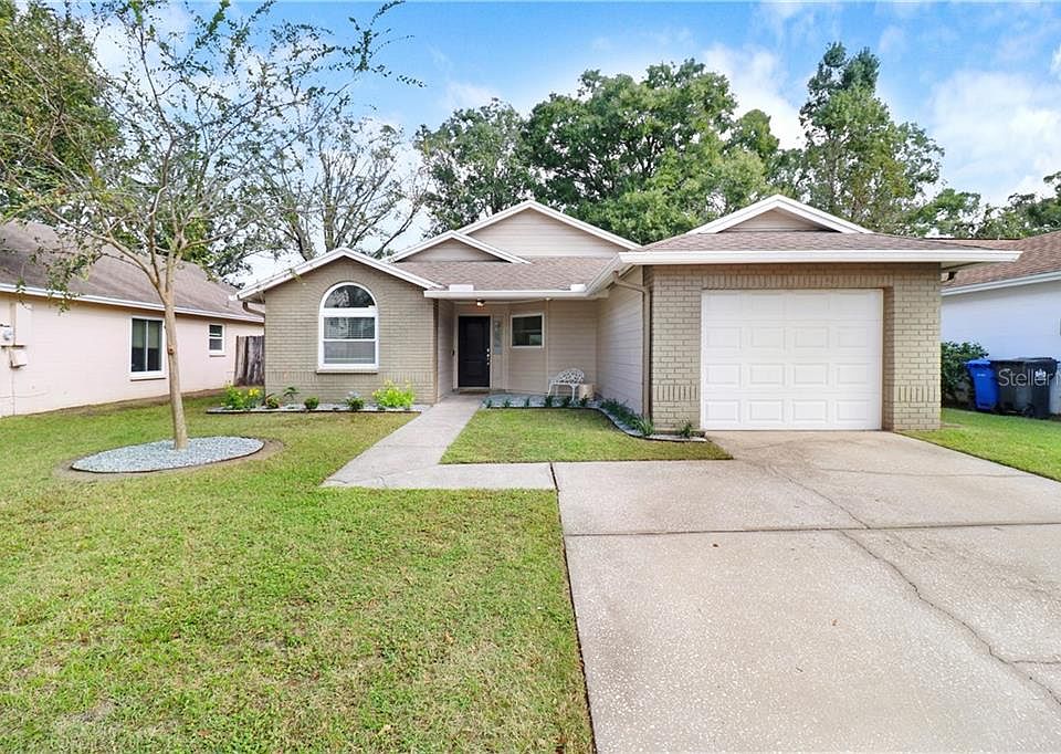 1st image of 12848 Coverdale Dr